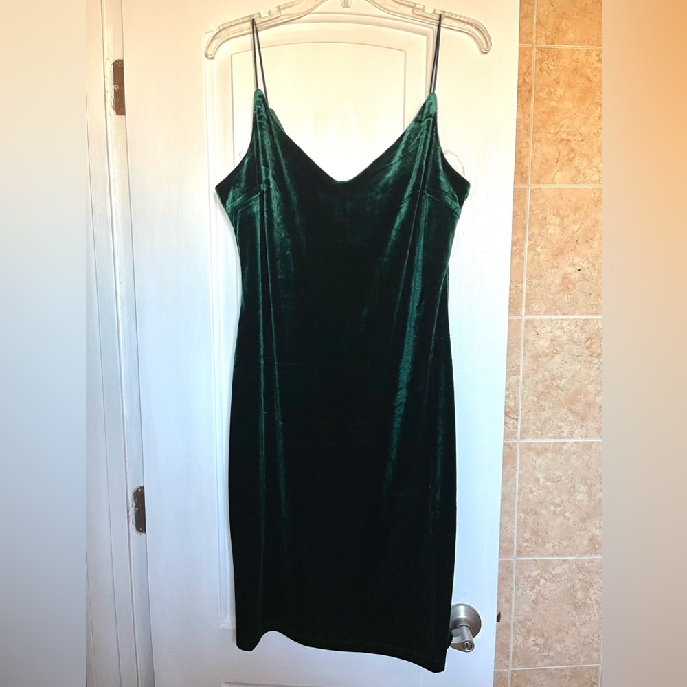 Emerald Green Velvet Dress